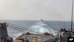 Військові кораблі США в Червоному морі