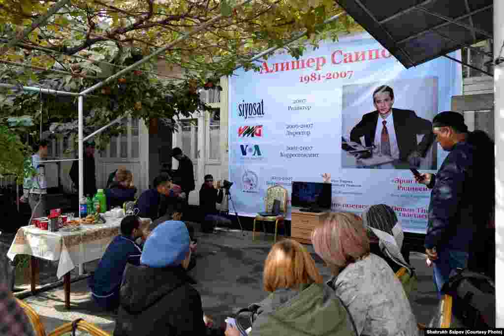 Саиповдун өлүмү кесиптик ишмердүүлүгүнө байланыштуу экени айтылып келет. Буюртма өлтүрүүнүн изи коңшу Өзбекстанга барып такаларын кыргыз тартип коргоо органдары четке каккан эмес. Расмий маалыматка ылайык, учурда Алишер Саиповдун ишин Ички иштер министрлигинин Уюшкан кылмыштуулукка каршы башкы башкармалыгынын Аймактар аралык башкармалыгы иликтеп жатат. 
