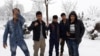 "Trenutno imamo više od 2.000 izbjeglica i migranata smještenih u ovom kampu (BIRA-i)", kaže Mite Cilkovski, menadžer prihvatnog centra BIRA.