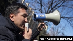 Мавлян Аскарбеков.