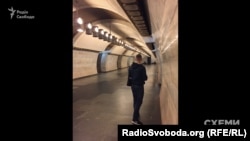 Фото, зроблене Олександром Чорноваловим, станція метро «Печерська», Київ, 17 жовтня 2017 року
