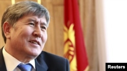 Алмазбек Атамбаев коррупцияга каршы күрөштү президенттигинин башкы приоритети катары атап жүрөт