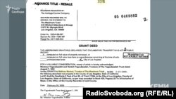 Востаннє будинок на Stradella RD продавали у 2005 році. Ним і досі володіє траст, повязаний із Віталієм Кличком, через менеджера Меліссу Москал Бенсівенга