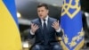 Він також оголосив, що 24 серпня буде великий парад «на суші і воді»