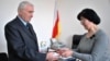 Отсутствие кадров решает все
