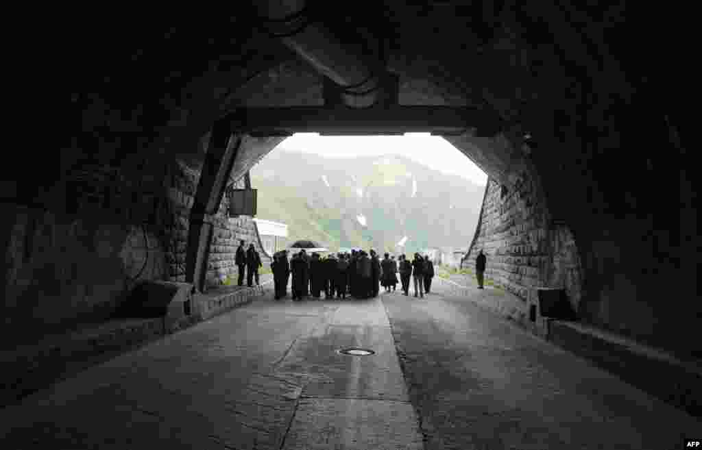 One month earlier, on July 8, members of an OSCE task force, including Eduard Kokoity, the president of South Ossetia, walked inside a tunnel during a visit to the Georgian-Russian border. Separatists in South Ossetia had released four Georgian soldiers the same day.