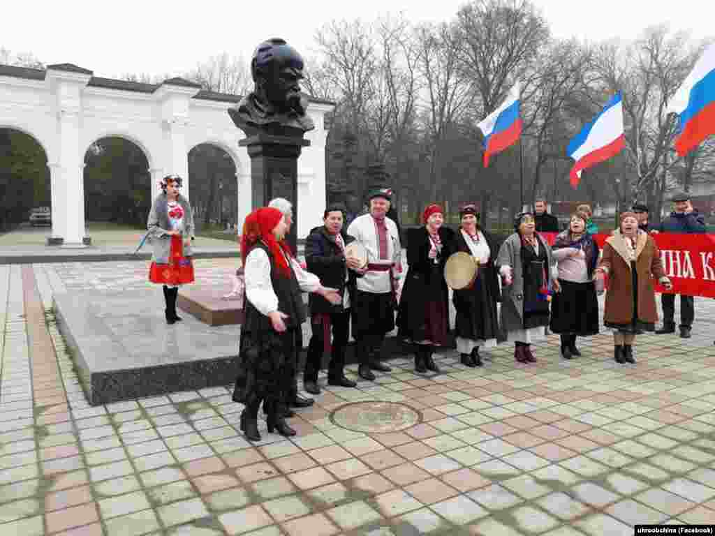В то же время, пророссийская организация «Украинская община Крыма», получила разрешение на проведение митинга