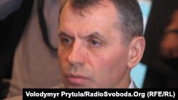 Владимир Константинов