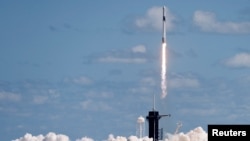 Crew Dragon кемесин учуруу. АКШ, 5-октябрь 2022-жыл