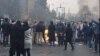 یک ماه از اعتراض‌های آبان گذشت؛ هنوز آمار کشته‌ها و بازداشت‌شدگان اعلام نشده است