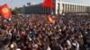 Өкмөт: Өз оюн билдирип чыккандарга жолтоо жок, бирок баары мыйзам чегинде болушу зарыл