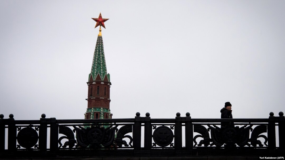 Ілюстраційне фото. Кремлівська Спаська башта в центрі Москви, 3 січня 2018 року