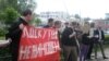 Санкционированный пикет в поддержку Лоскутова у московского здания Следственного комитета при прокуратуре прошел без эксцессов