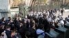 В акциях протеста в Иране погибли более 10 человек