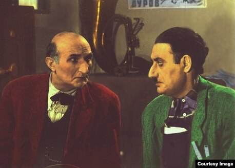 Azerbaijan -- fragments of Azeri movies, only for sliders,