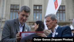 Dan Barna și Dacian Cioloș