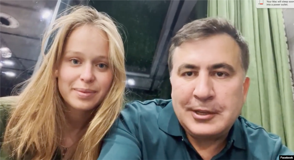 Саакашвили с гражданской супругой Лизой Ясько за несколько дней до прибытия в Грузию
