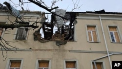 Поліція зафіксувала понад 2000 російських обстрілів протягом доби. Фото ілюстративне 