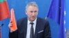 Здравният министър Стойчо Кацаров по време на брифинга в четвъртък
