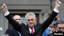 Tomislav Nikolić stiže na polaganje zakletve, 31. maj 2012.