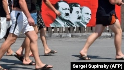 Банер у центрі Києві під час війни Росії проти України. Липень, 2014 року (ілюстраційне фото)