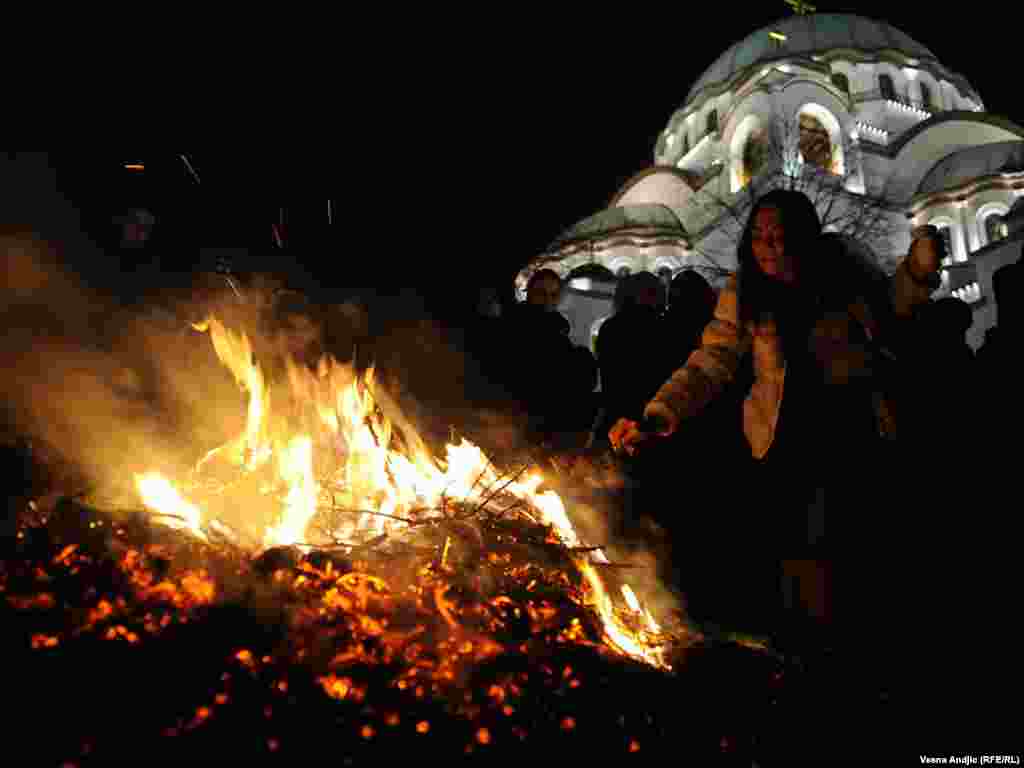 Proslava Božića počela je u ponoć prvom Božićnom liturgijom u beogradskom hramu Svetog Save, 07.01.2011. Foto: Vesna Anđić 