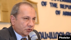 Հայաստան -- Էկոնոմիկայի նախարար Վահրամ Ավանեսյան, արխիվ, 3-ը հունիսի, 2013թ․