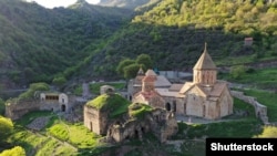 Фотогалерея: церкви та монастирі, що підлягають передачі Азербайджану
