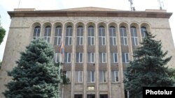 Սահմանադրական դատարանի շենքը Երևանում, արխիվ