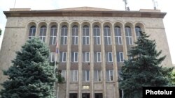 Սահմանադրական դատարանի շենքը Երևանում, արխիվ