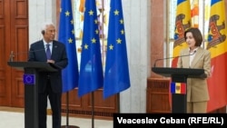 Președintele Consiliului European, Antonio Costa, și președinta Republicii Moldova, Maia Sandu, la o conferință comună pe 3 martie, la Chișinău.
