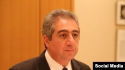 Ադրբեջանի ժողովրդավարության և բարեկեցության կուսակցության նախագահ Գուբատ Իբադօղլուն, արխիվ: