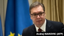 Tabloidi i mediji naklonjeni vlasti u Srbiji prenose da Soroš finansiranjem protesta i opozicije želi da sruši Vučićevu vlast (na fotografiji, 2. februar 2022.)