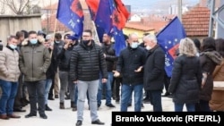 Predizborna kampanja Demokratske partije Albanaca lidera Ragmija Mustafe (prvi s desna, sredina fotografije)