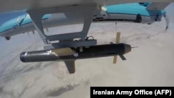 Dron Simorgh iranske proizvodnje tokom vojne vežbe u Persijskom zalivu, 11. septembar 2020.