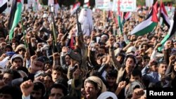تظاهرات هواداران حوثیها در صنعا، پایتخت یمن.