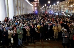 Protest împotriva războiului în Sankt Petersburg, Rusia, 24 februarie 2022.