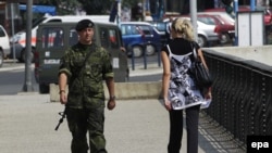Most izmeću sjevernog i južnog dijela Mitrovice, arhivska fotografija