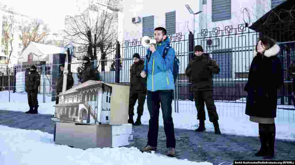 Программный директор «Крымского Дома» Алим Алиев