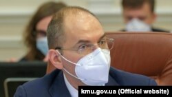 За словами Степанова, 25 996 ліжок забезпечені киснем, з них 12 162 вільні