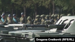 Rajko Kozlina je, prema navodima medija, pobegao iz Srbije nakon što je osuđen na 15 godina zatvora zbog zločina nad albanskim civilima Trnju na Kosovu 1999. godine