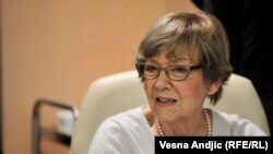 Vesna Pešić