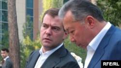 Тошкент¸ Россия ва Қирғизистоннинг ўз бурни тагида янги база қуриш режасининг ўзига таҳдид эканидан хавотирда.