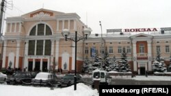 Прывакзальная плошча ў Гомелі