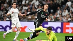 د ریال او انټر لوبې پر مهال د ګول شېبه