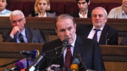 Տեր-Պետրոսյանը հարցաքննվել է Մարտի 1-ի գործով