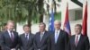 Tri člana Predsedništva BiH Bakir Izetbegović, Željko Komšić, Nebojša Radmanović, predsednik Srbije Boris Tadić i predsednik Turske Abdulah Gul, samit Srbija, Turska i BiH u Karađorđevu, 26. april 2011. 