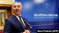 Milo Đukanović, predsjednik Crne Gore, u držanom parlamentu, dva dana uoči izbora Zdravka Krivokapića za premijera, 2. decembra 2020.
