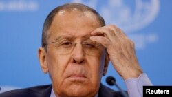 Ministrul rus de Externe, Serghei Lavrov, nu a adus noutăți mari la întâlnirea sa anuală cu presa, ținută pe 18 ianuarie, confirmând printre altele că Rusia va continua „până la capăt” campania militară din Ucraina.