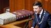 Роль Зеленського у війні з Росією: референдум і прямі переговори з Кремлем